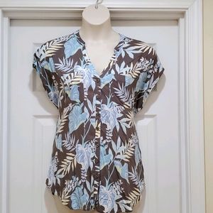 NWT: Torrid Hawaiian Print Blouse Sz 0x